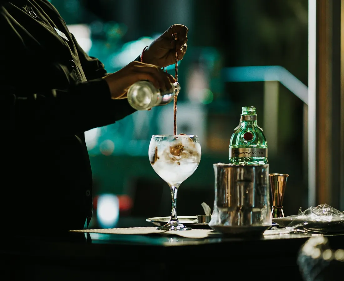 Mobile Cocktail Bar Mixologist for hire in New York City