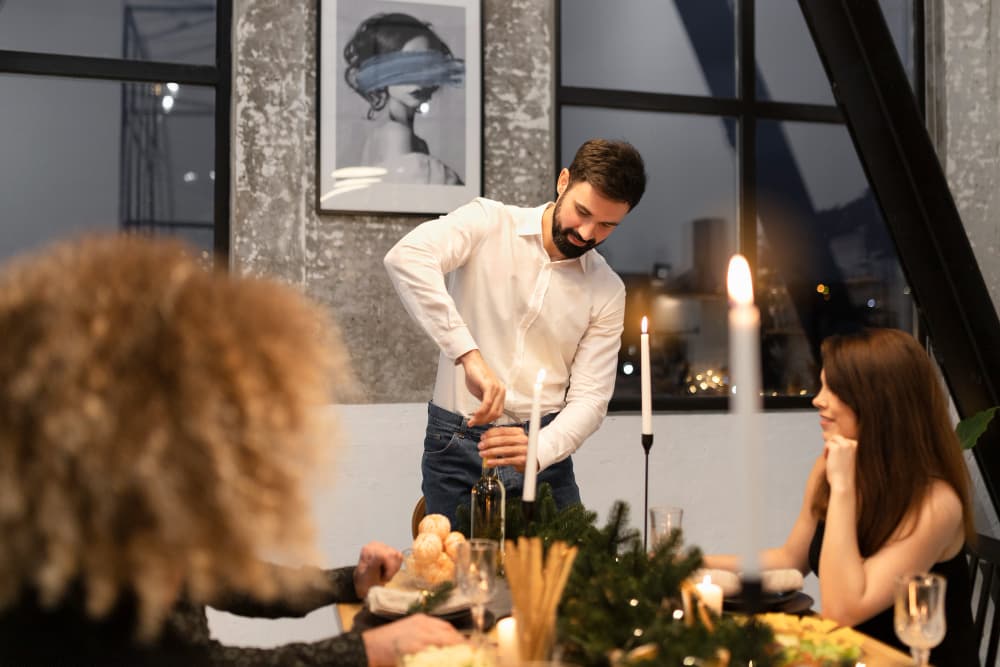 Why NYC Hosts Book Waiter Services for Parties