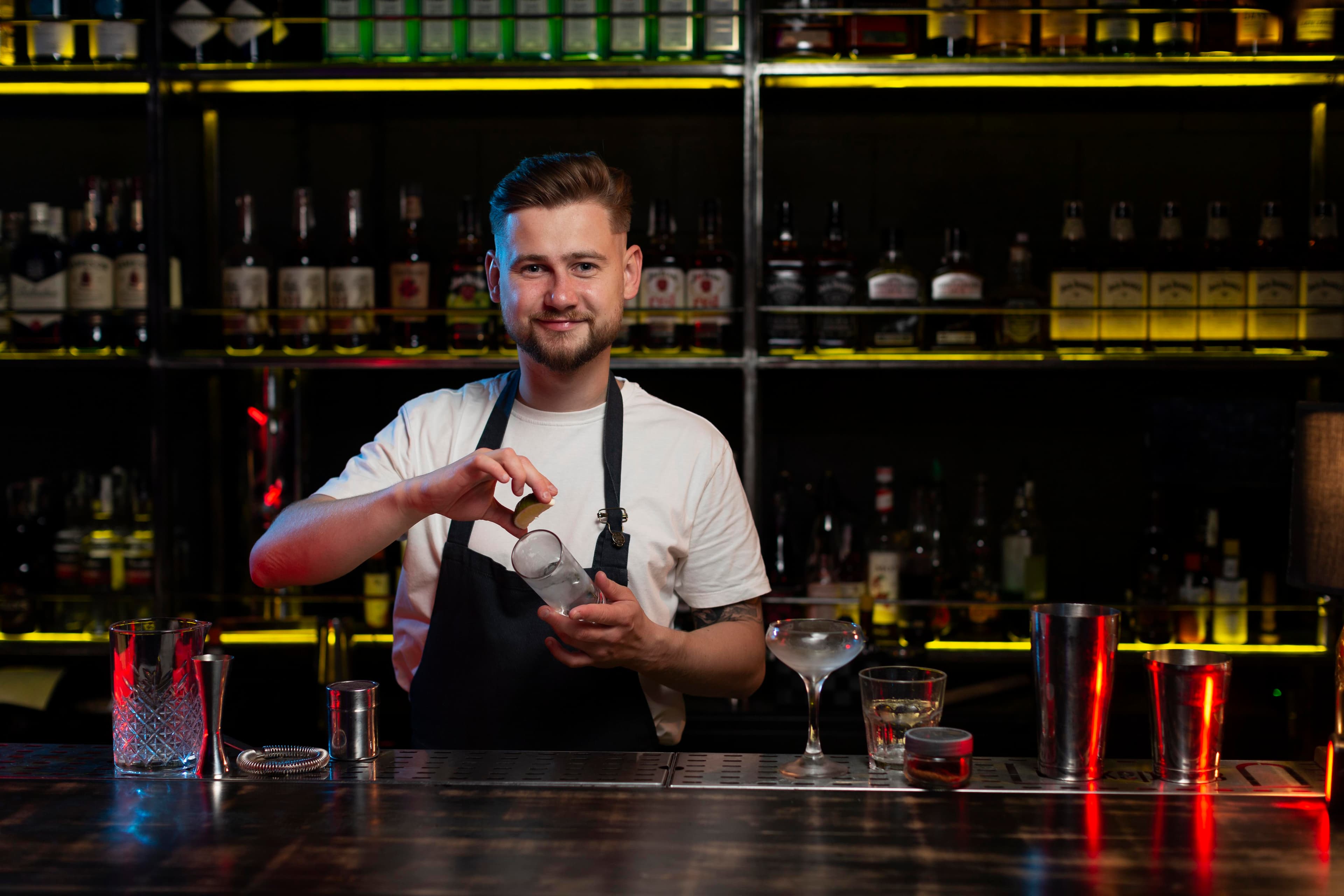How to Find a Bartender for Hire in Los Angeles for Any Event